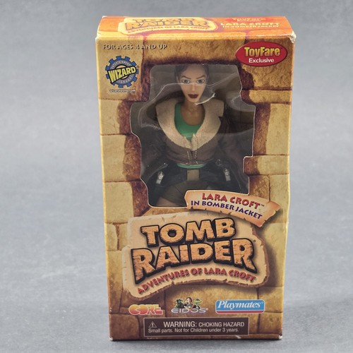 2000 playmates tomb raider - playmates,