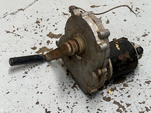 Ww2 military hand - hand, cranked