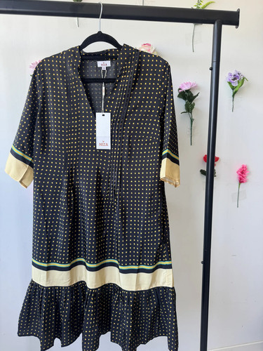 Vestido negro con - , puntitos