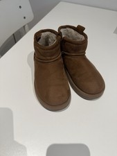 Stivaletti Zara Montone 