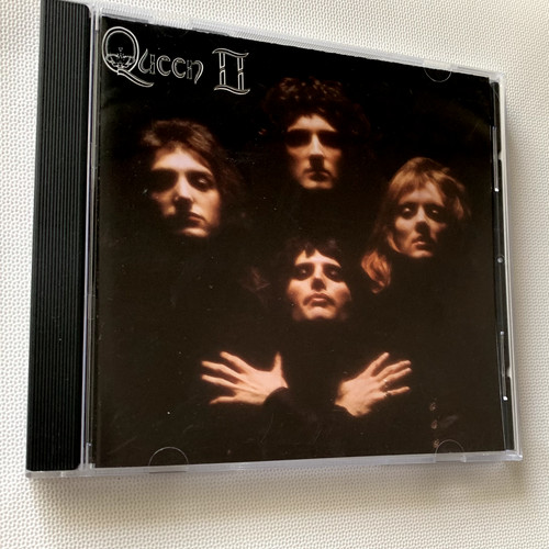 Queen 1974 1991 - , "