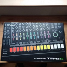 Roland AIRA SERIES TR-8S