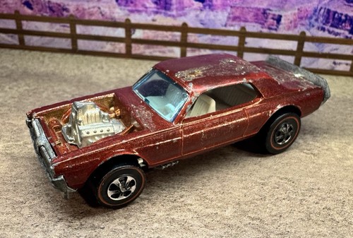 Hot wheels redline - hot,