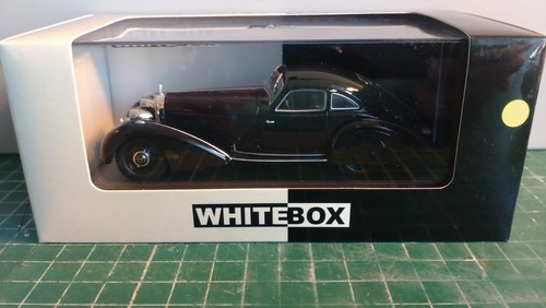 White box mercedes benz 500k - white,