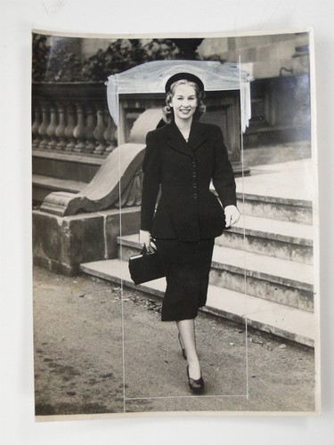 Alexis crombie modern miss - alexis,