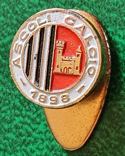 Distintivo calcio - , ⚽️