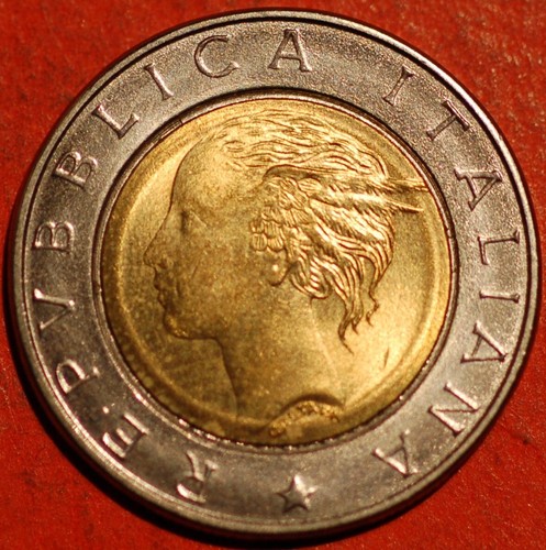 Italy 500 lire - lire, bank