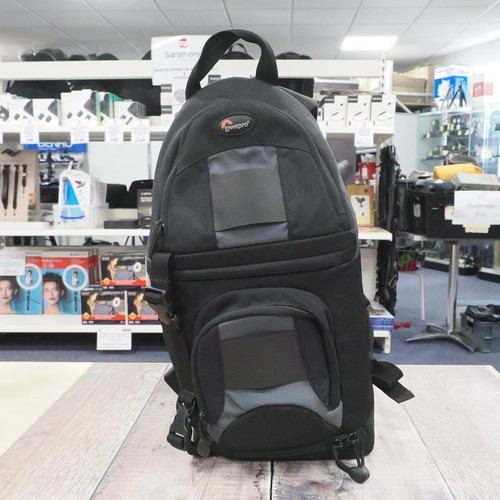 Borsa tracolla lowepro - a,