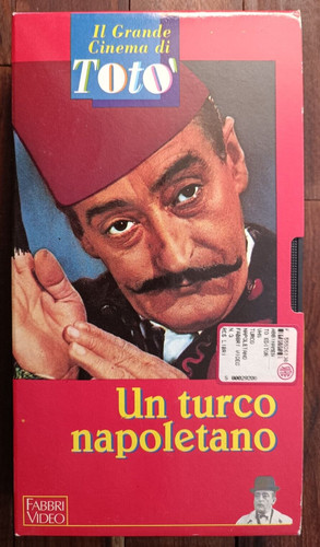 Toto turco napoletano - un,