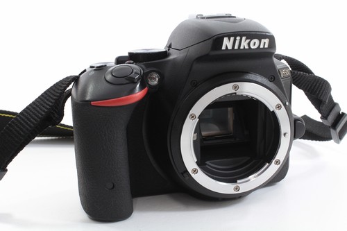 Nikon d5500 body buone - nikon,