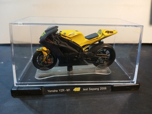 Moto yamaha yzr test - yzr-m1,