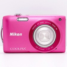 Nikon Coolpix S3300 rosa fragola 6x zoom 16,0 megapixel fotocamera digitale 85-90% nuova
