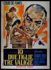 M176 MANIFESTO 2F IO DUE FIGLIE TRE VALIGIE, LOUIS DE FUNES, GENSAC, SYMEONI