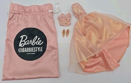 Barbie convention 2022 - convention,