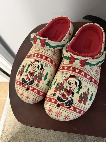 Disney parks crocs holiday - crocs,