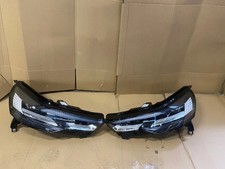Faro proiettore anteriore Renault Captur 260100091R pezzo unico (destro o sinistro)