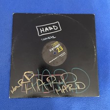 Michael Random vs Dariush Gee