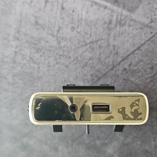Presa porta usb alfa - presa,