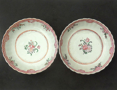 Coppia antichi piattini - coppia,
