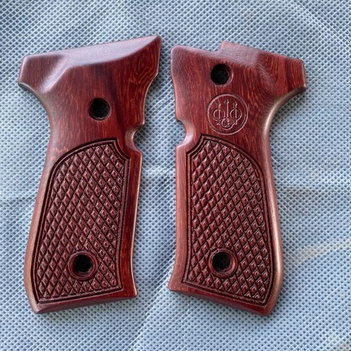 Impugnature legno massello - impugnature,
