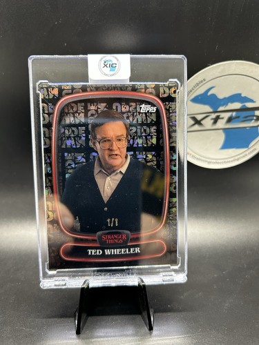 2025 topps stranger things - stranger,