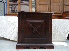 Credenza in noce a un'anta