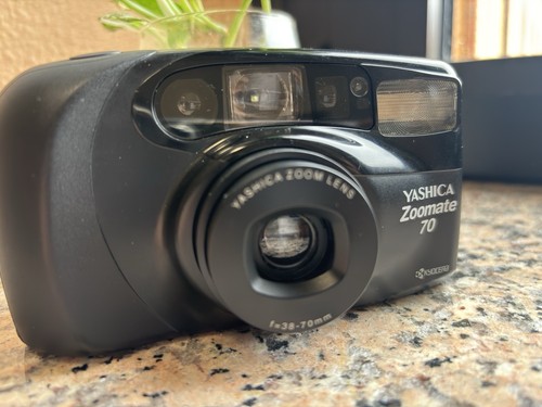 Yashica zoomate appareil - 70,