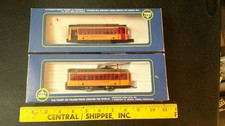 SET OF 2 HO Powered & Dummy