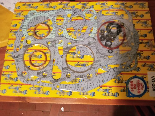 Guarnizioni complete motore