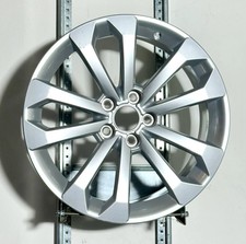 1x 8Jx18 ET39 8R0601025BM SQ5