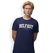 T-shirt Belfast stile Varsity
