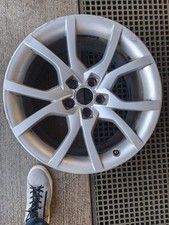 Audi A4 B8, A5 8T, A6 C7, Q5  Cerchi da 18 in lega Originale Audi Usato
