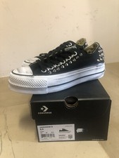 Converse Platform nere con