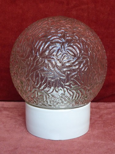 Vecchio runde lampada sfera - runde, a