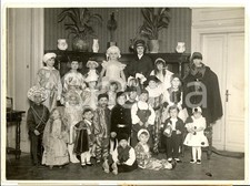1940 ca MILANO Carnevale dei bimbi *I migliori costumi alla FAMIGLIA ROMAGNOLA