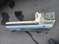 Testa soglia anteriore destra