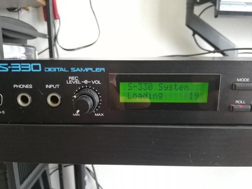 Roland 330 digital - s-330,