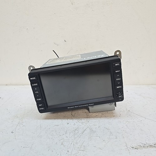 Stereo navigatore satellitare