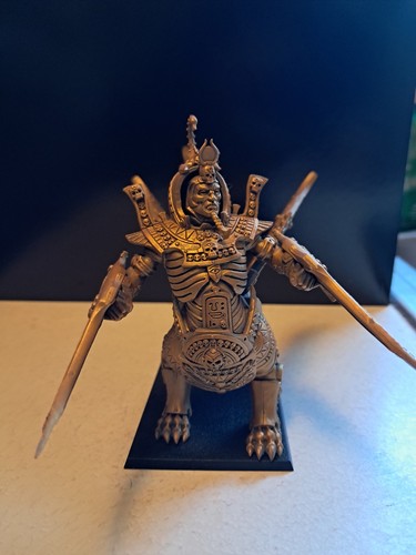 Tomba khemri necrosfinge - re,