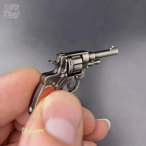 Soldatino metal revolver gun - revolver,