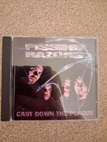Pissing razors cast - razors, the