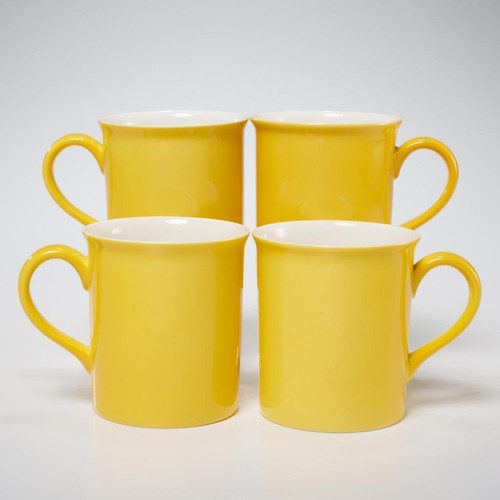 Set tazze gialle - di,