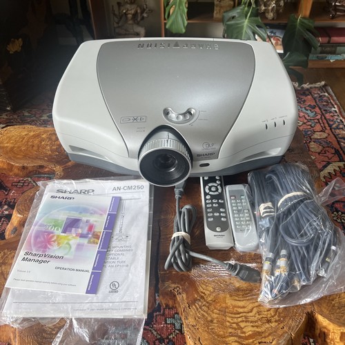Sharp vision z9000u dlp - xv-z9000u,