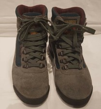 Scarponi trekking TECNICA da donna n° 36 e 2/3 Usati in buono stato.