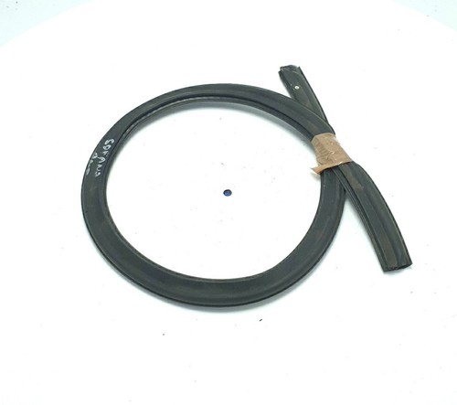 Guarnizione cofano motore