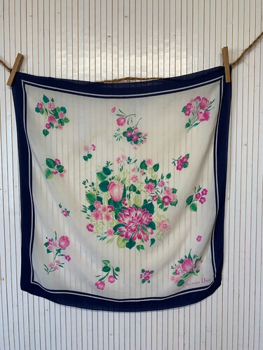 Foulard carré soie - foulard,