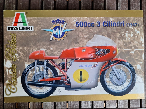 Italeri agusta 500cc 3 - italeri,