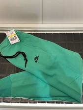 Nike Tech Fleece Joggers SMALL
