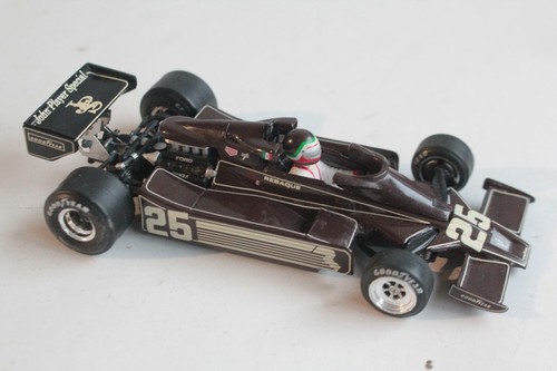 Quartzo voiture miniature 43 - miniature, 1/43