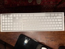 Magic Keyboard Apple, tastierino numerico Layout Internazion. imballo originale.